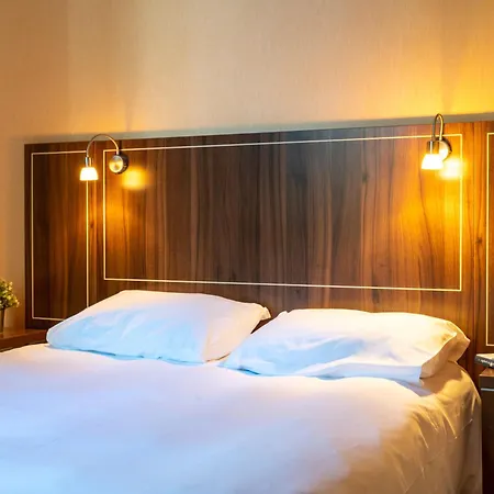 Confortable Avec Terrasse, Piscine Et Sauna à - 4 Pers, 27 M² - Fr-1-165b-51 Appartamento